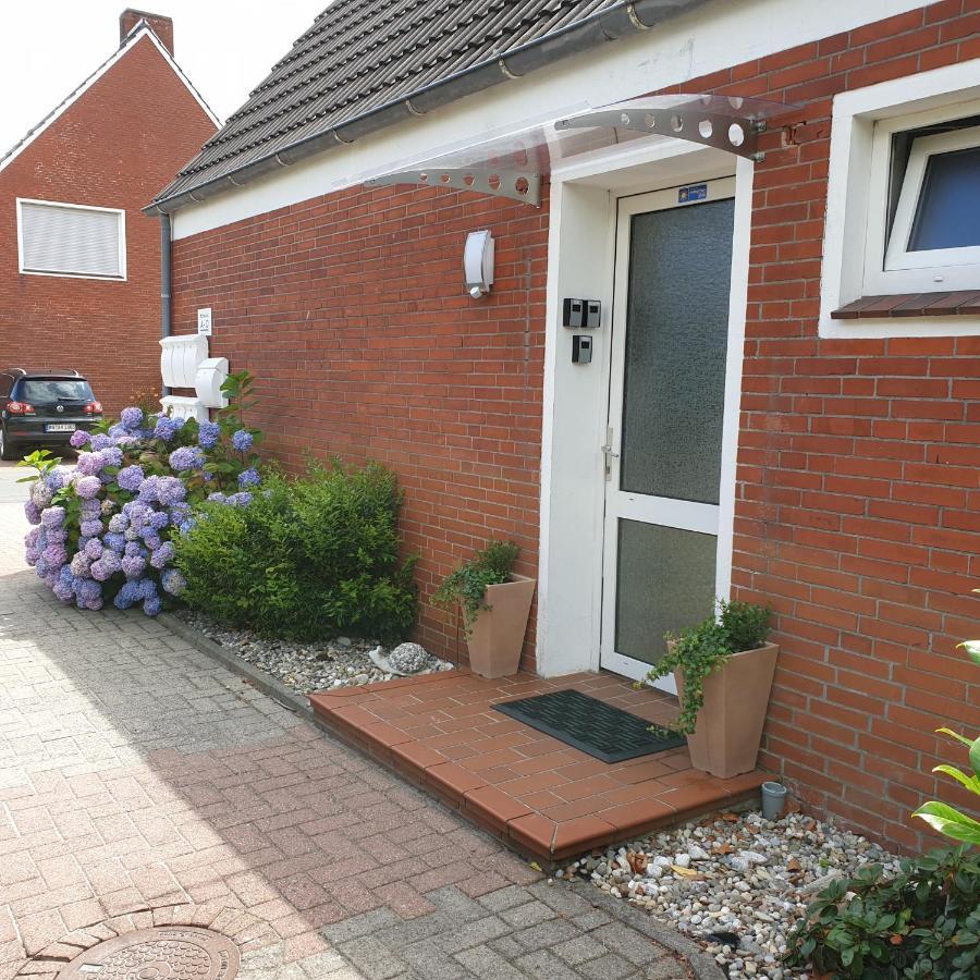 Eden´s Ferienwohnungen Neuharlingersiel Exterior foto